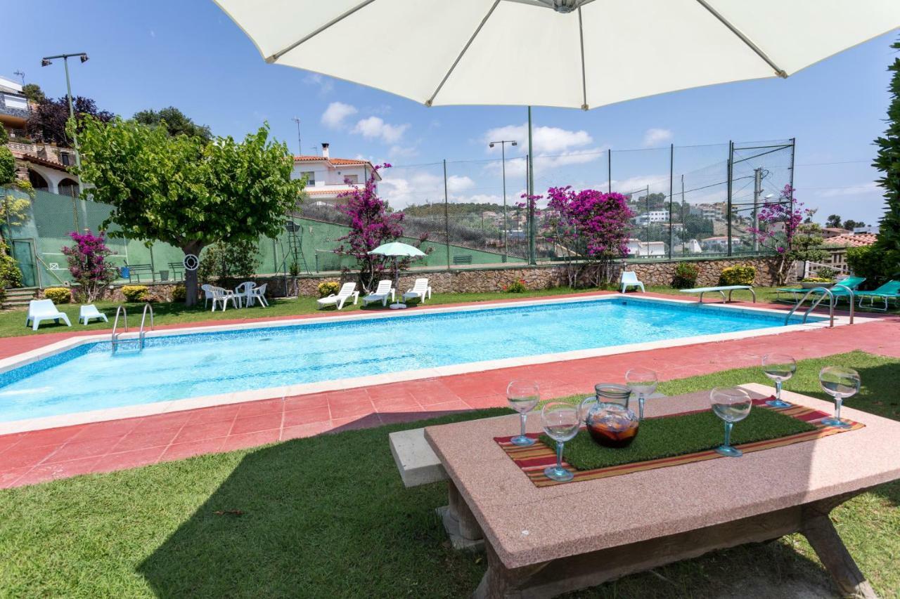Costa Maresme Apartment サンタ・スサナ エクステリア 写真